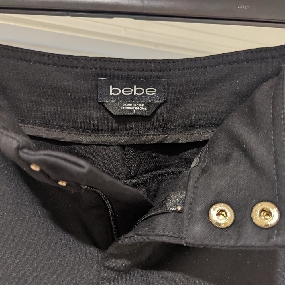 BEBE Black Skinny Pants With Vegan Leather Trim Size 2 - Picture 3 of 4